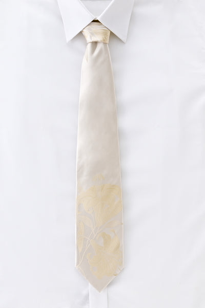 Lilium-White Silk Tie