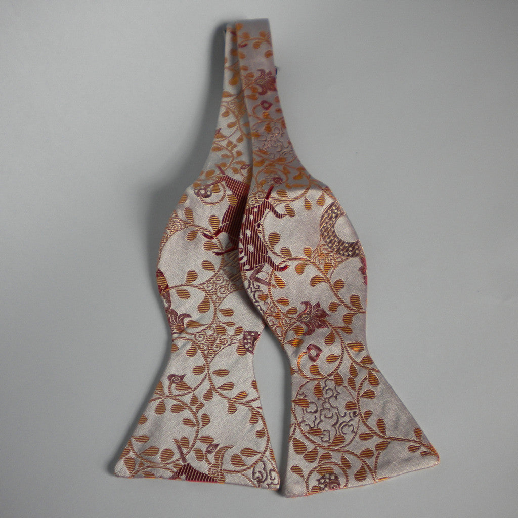 Apricot Horse bowtie