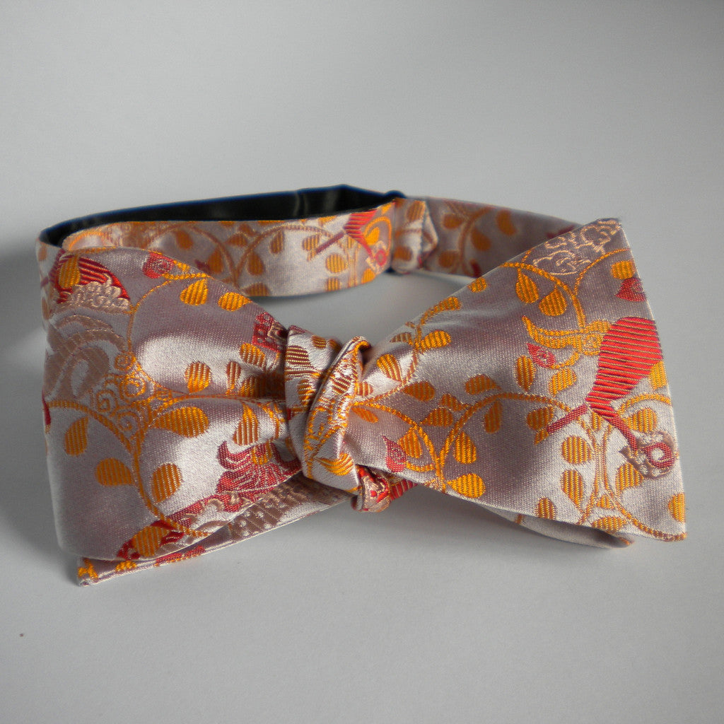 Apricot Horse bowtie
