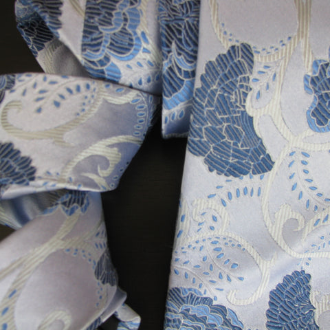 Blue & white Flower silk tie