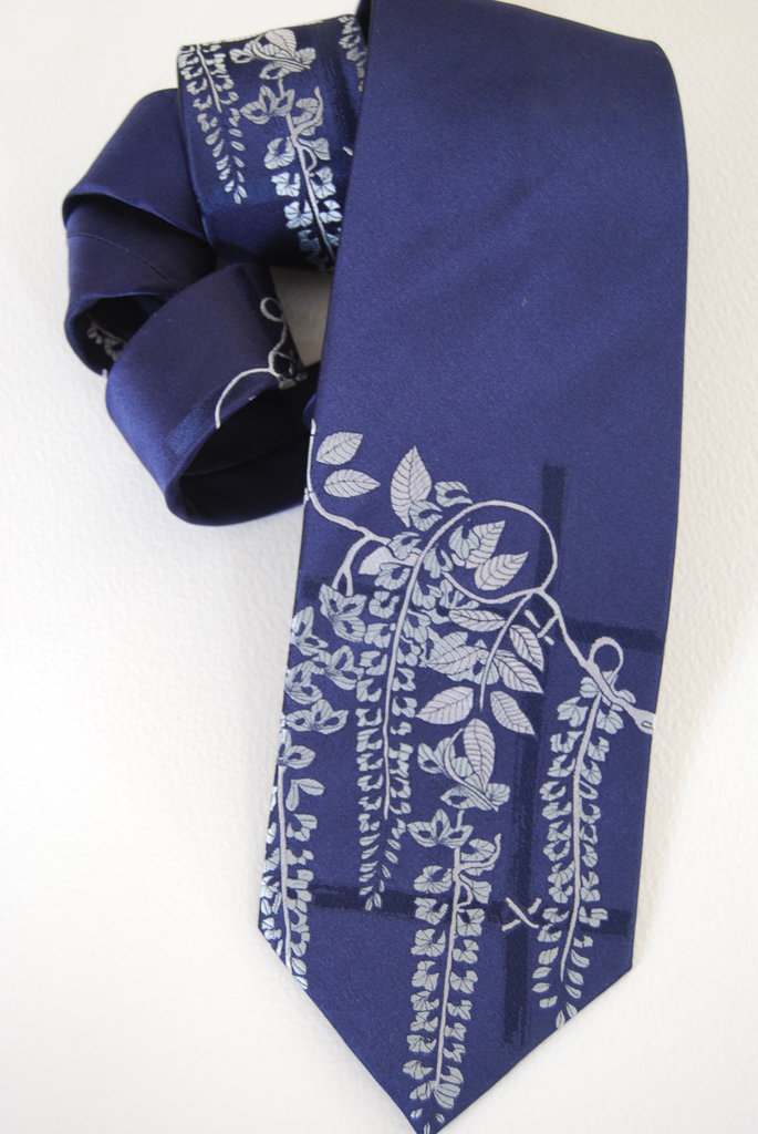 Wisteria-Blue & Silver Silk Tie