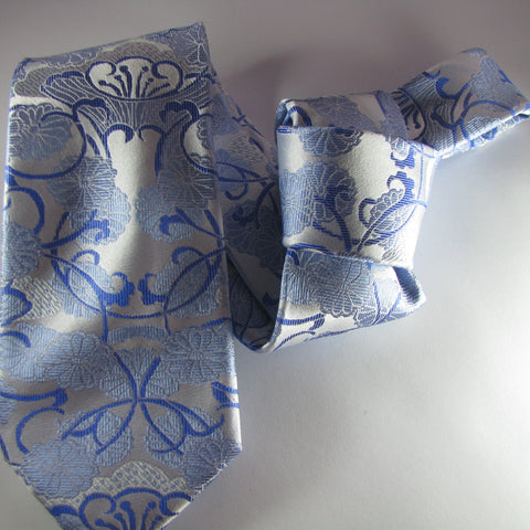 Pale blue vase silk tie