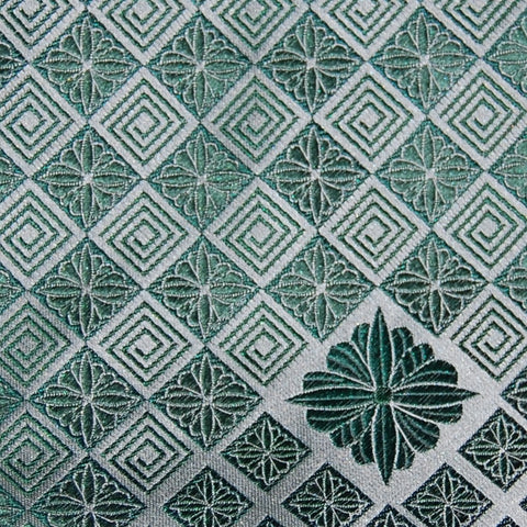 Chrysanthemum Diamond-Green Silk Tie