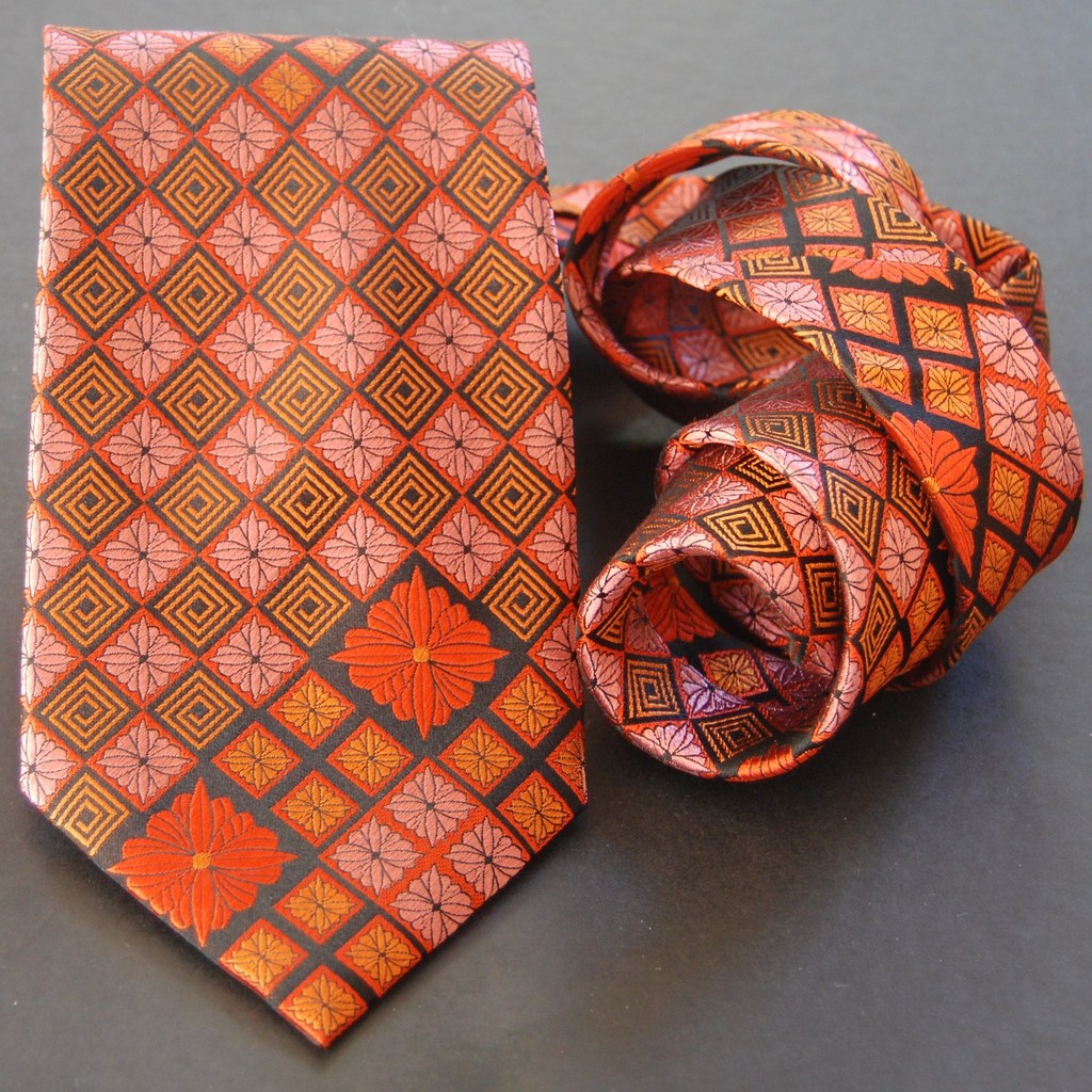 Chrysathemum Diamond-Orange & Pink  Silk Tie
