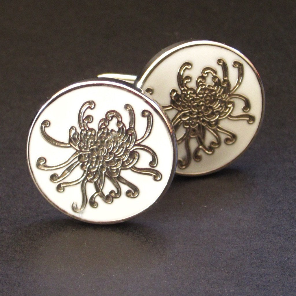 White Spider Chrysanthemum Cuff Link
